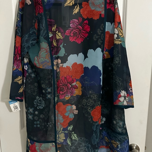 Gorgeous Sheer NWT Soft Surroundings Duster/Kimono - Picture 4 of 7